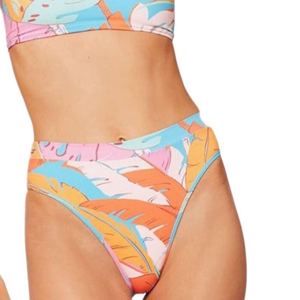 L*space Fiesta Palm Ribbed Frenchi Bikini Bottom and tops - Picture 4 of 8